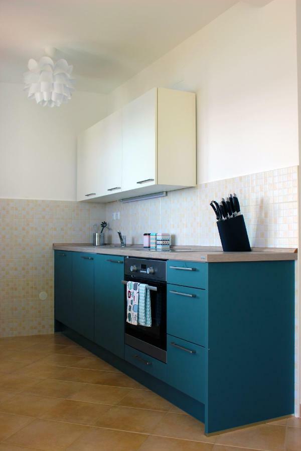Apartment Pixel Трогир Экстерьер фото